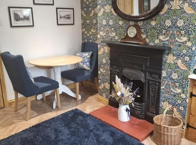 Cosy Cottage, In The Idyllic Town Of Holt