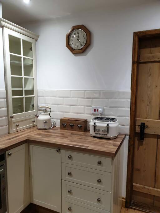 Cosy Cottage, In The Idyllic Town Of Holt * Holt (Norfolk)